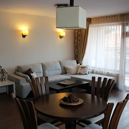 Apartament Hill View